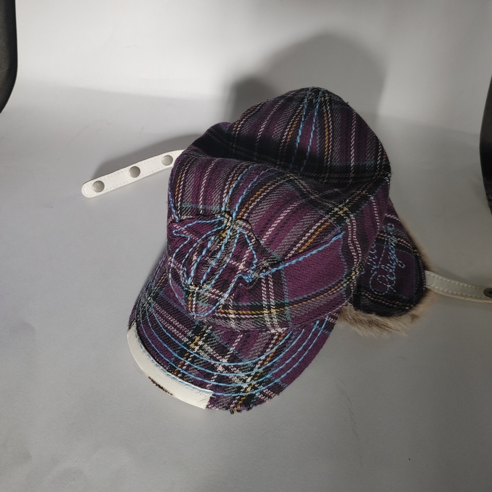 True religion hat. Size M-L